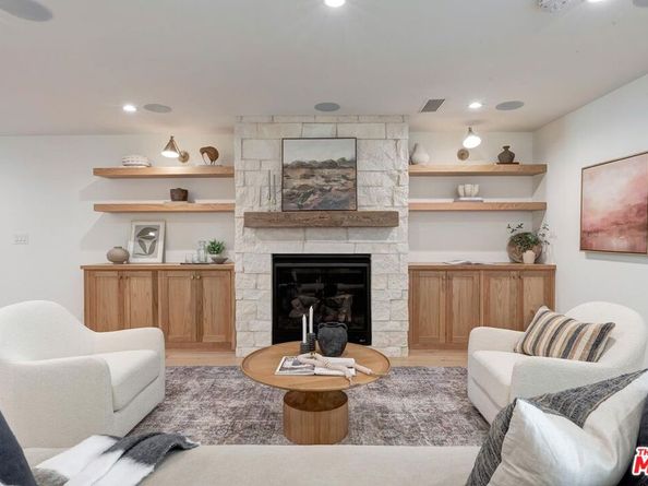 2554 Amherst Avenue, Los Angeles CA 90064