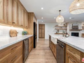 2554 Amherst Avenue, Los Angeles CA 90064