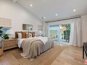 2554 Amherst Avenue, Los Angeles CA 90064