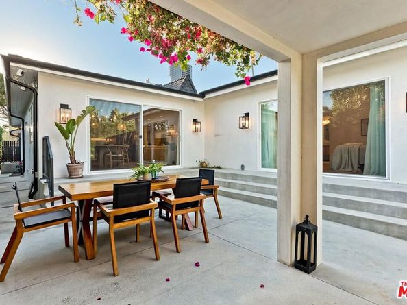 2554 Amherst Avenue, Los Angeles CA 90064