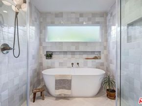 2554 Amherst Avenue, Los Angeles CA 90064