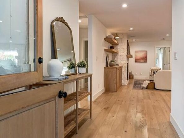 2554 Amherst Avenue, Los Angeles CA 90064