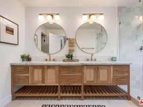 2554 Amherst Avenue, Los Angeles CA 90064