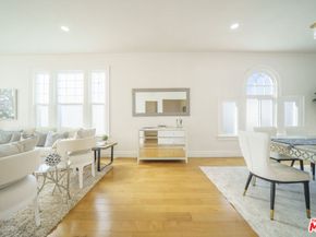 1159 S Norton Avenue, Los Angeles CA 90019