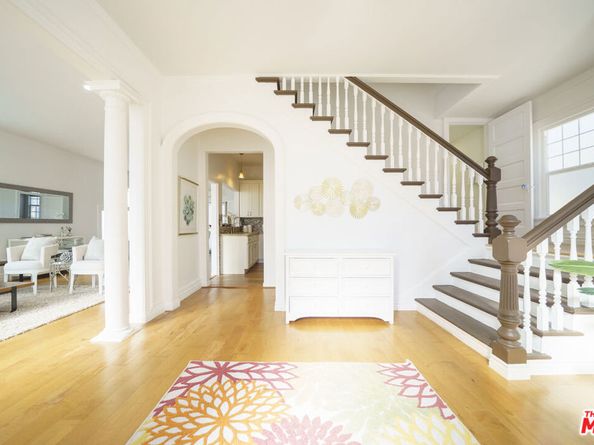 1159 S Norton Avenue, Los Angeles CA 90019