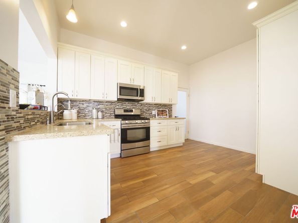 1159 S Norton Avenue, Los Angeles CA 90019