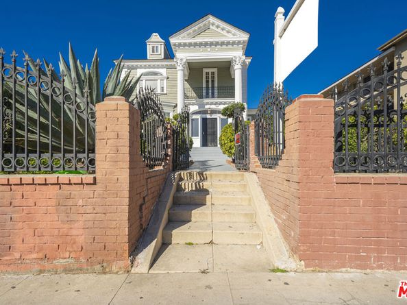 1159 S Norton Avenue, Los Angeles CA 90019