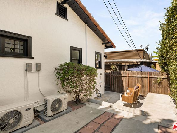 3801 Effie Street, Los Angeles CA 90026