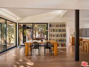176 Jaxine Drive, Altadena CA 91001
