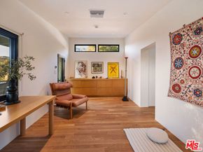 176 Jaxine Drive, Altadena CA 91001