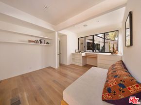 176 Jaxine Drive, Altadena CA 91001