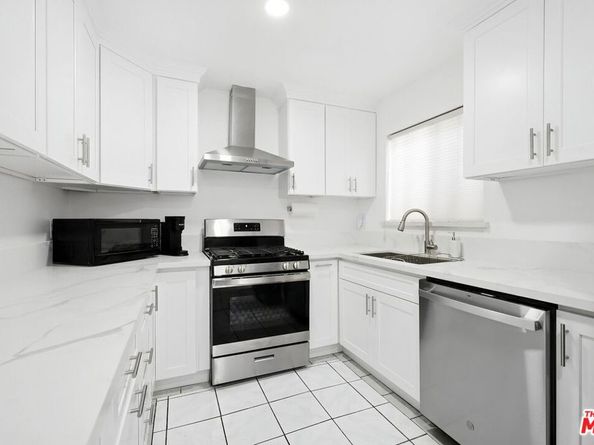 7422 Hazeltine Avenue 3, Van Nuys CA 91405