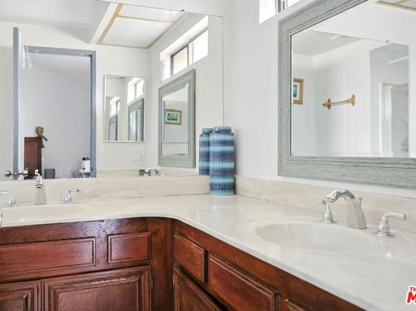 7422 Hazeltine Avenue 3, Van Nuys CA 91405