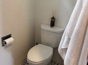 3320 Griffith Park Boulevard 4, Los Angeles CA 90027