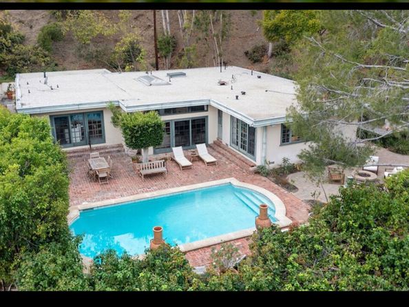 10216 Cielo Drive, Beverly Hills CA 90210