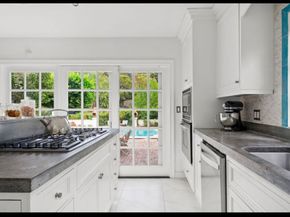 10216 Cielo Drive, Beverly Hills CA 90210