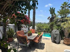 1190 Robertson Dr, Escondido CA 92025