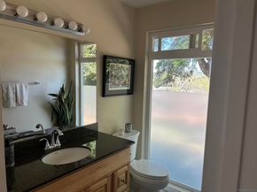 1190 Robertson Dr, Escondido CA 92025