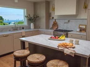 1915 Montgomery Ave, Cardiff By The Sea CA 92007