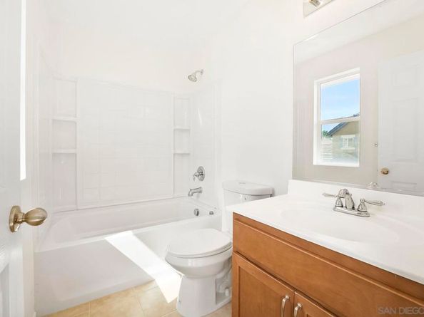 1647 Sweet Gum Pl, Chula Vista CA 91915