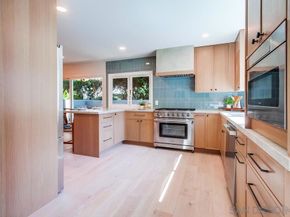 2223 Caminito Preciosa Sur, La Jolla CA 92037