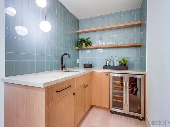 2223 Caminito Preciosa Sur, La Jolla CA 92037