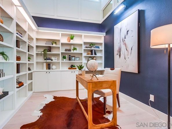 2223 Caminito Preciosa Sur, La Jolla CA 92037