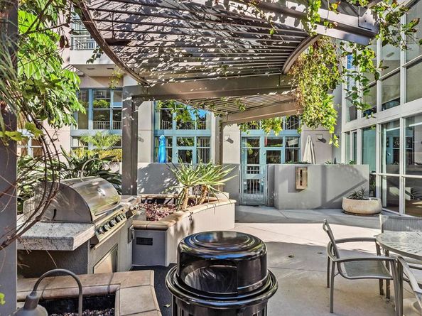 1240 India St 2105, San Diego CA 92101