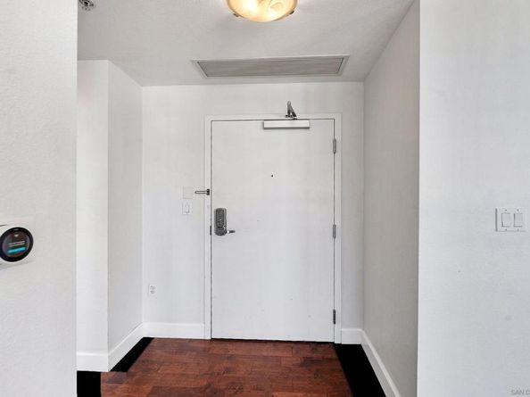 1240 India St 2105, San Diego CA 92101