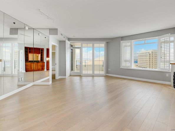 700 W Harbor Dr 1805, San Diego CA 92101