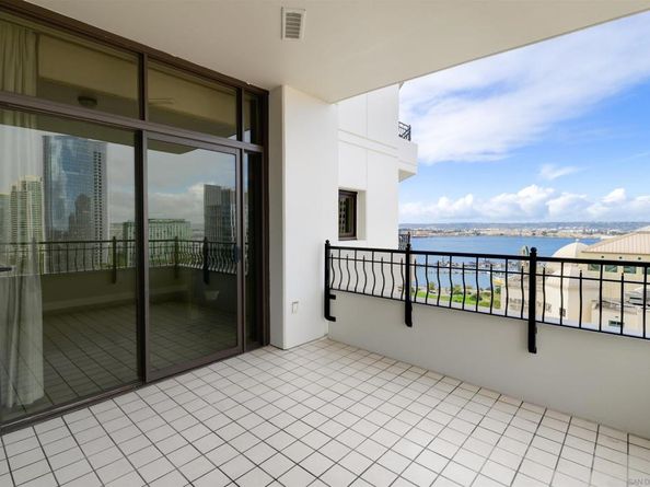 700 W Harbor Dr 1805, San Diego CA 92101