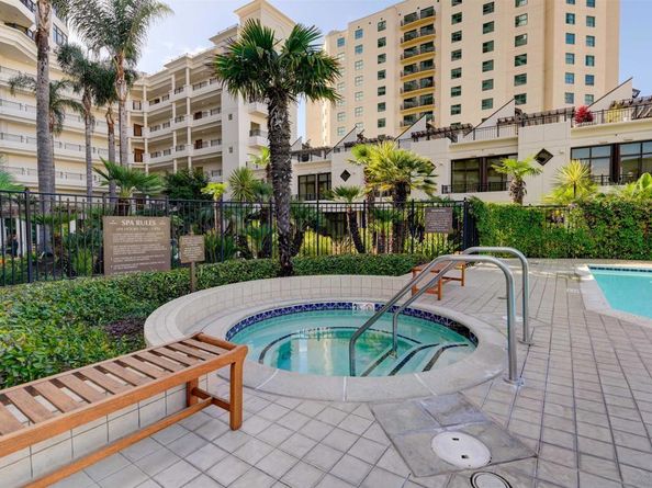 700 W Harbor Dr 1805, San Diego CA 92101