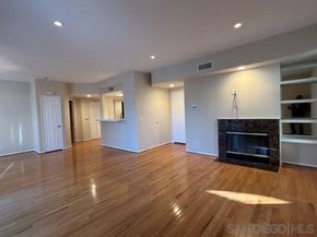 8641 Via Mallorca Unit D, La Jolla CA 92037