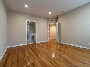 8641 Via Mallorca Unit D, La Jolla CA 92037