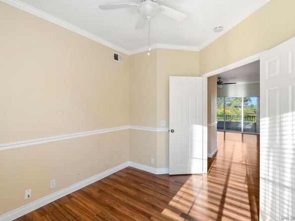 1636 Via Caminar, San Marcos CA 92078