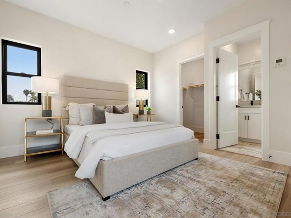 3747 Adams St, Carlsbad CA 92008