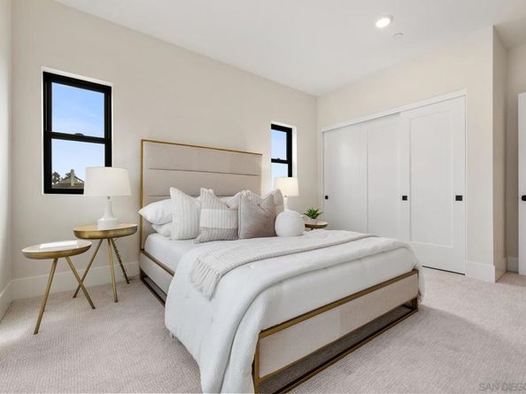 3747 Adams St, Carlsbad CA 92008