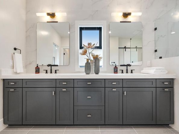 3747 Adams St, Carlsbad CA 92008