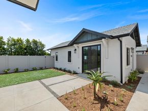 3747 Adams St, Carlsbad CA 92008