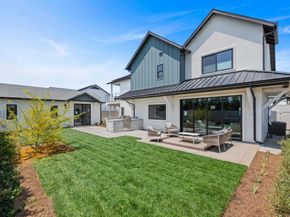 3747 Adams St, Carlsbad CA 92008