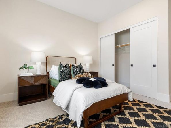 3747 Adams St, Carlsbad CA 92008