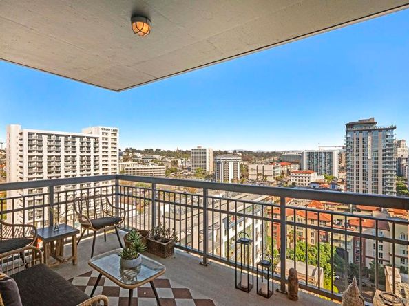 300 W W Beech St 1808, San Diego CA 92101