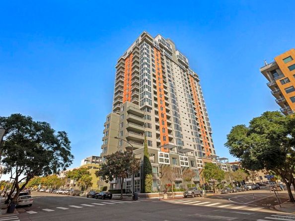 300 W W Beech St 1808, San Diego CA 92101