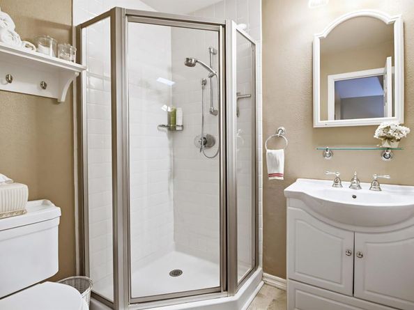 3039 Dumas Street, San Diego CA 92106