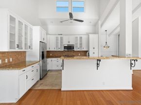 27 Greenview Drive, Carlsbad CA 92009