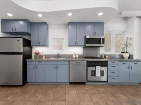 550 15Th St 401, San Diego CA 92101