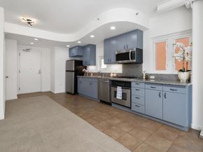 550 15Th St 401, San Diego CA 92101