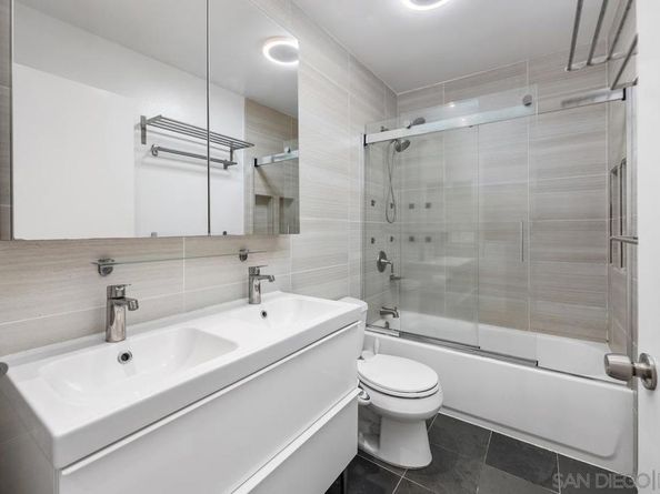 3205 Via Alicante 11, La Jolla CA 92037