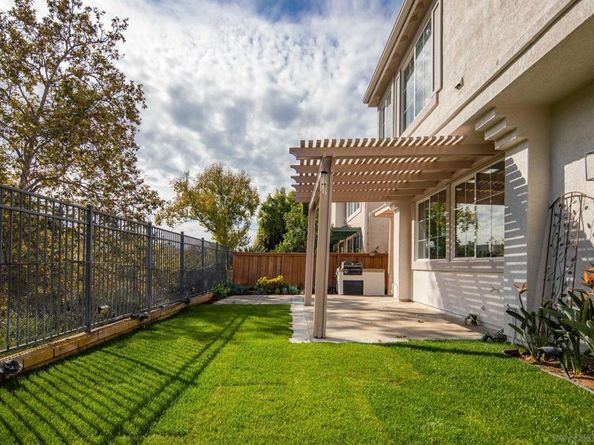 5155 Ruette De Mer, San Diego CA 92130