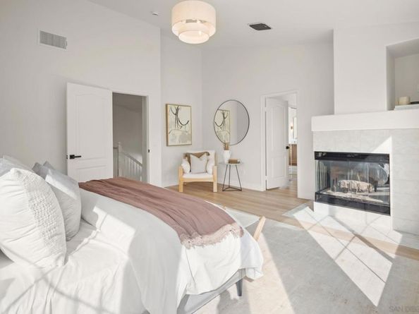 5155 Ruette De Mer, San Diego CA 92130